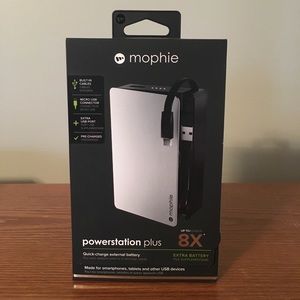 Mophie Powerstation Plus 8x